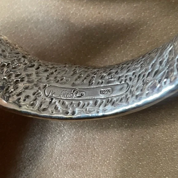 Signed vintage Lebitski 925 Sterling silver textured bangle cuff bracelet wave - Picture 7 of 10